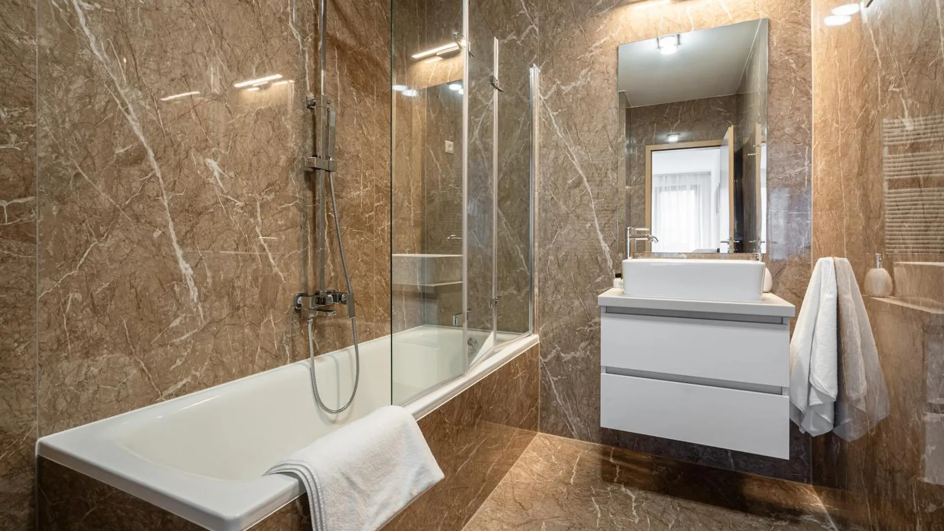 Dreamy Destiny Apartment Budapest
