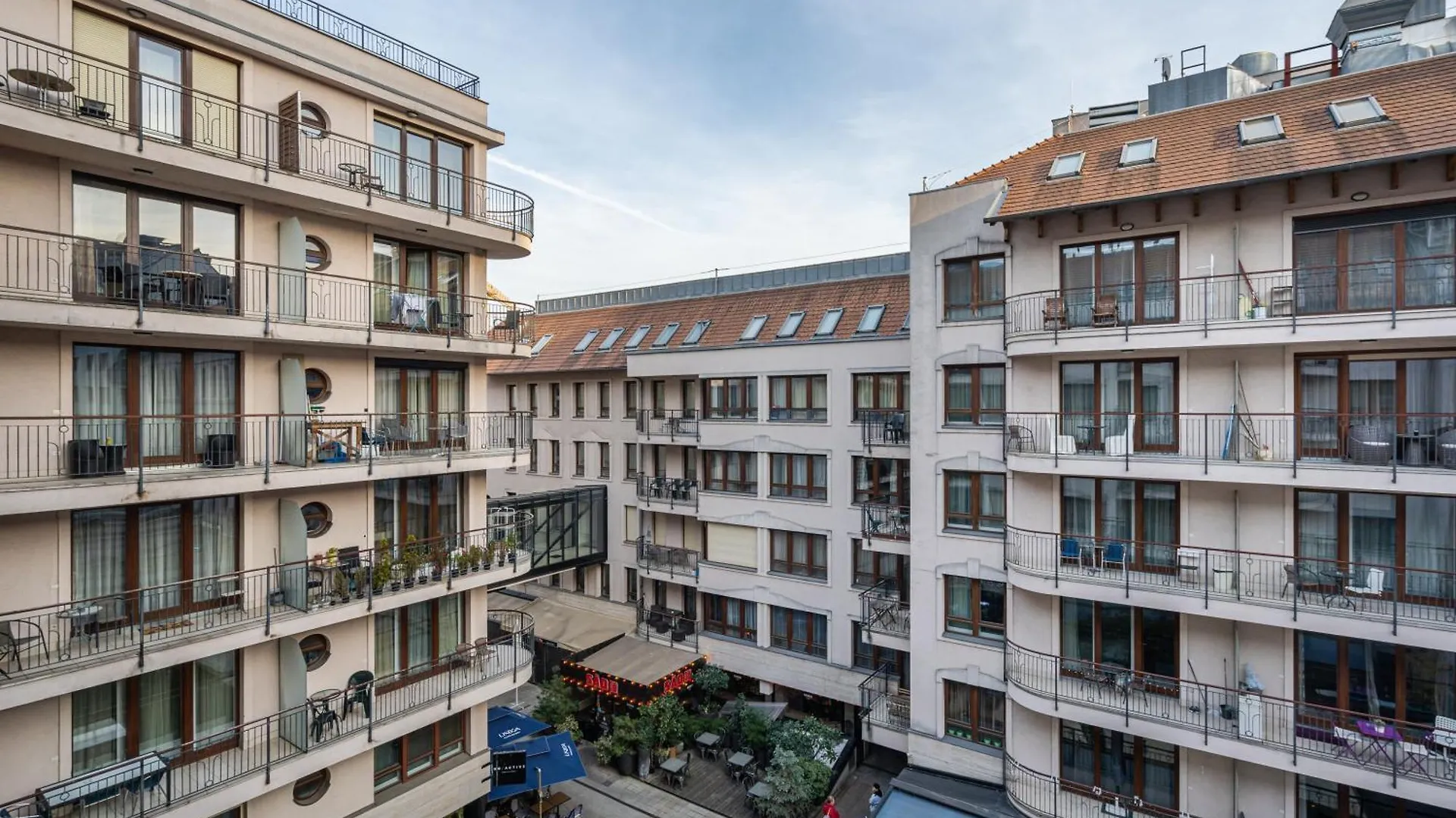 Dreamy Destiny Apartment Budapest Hungary